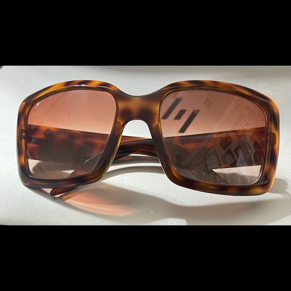 Coutour Sunglasses (prescribed) - Picture 2 of 4